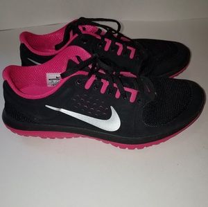 Nike fitsole shoes